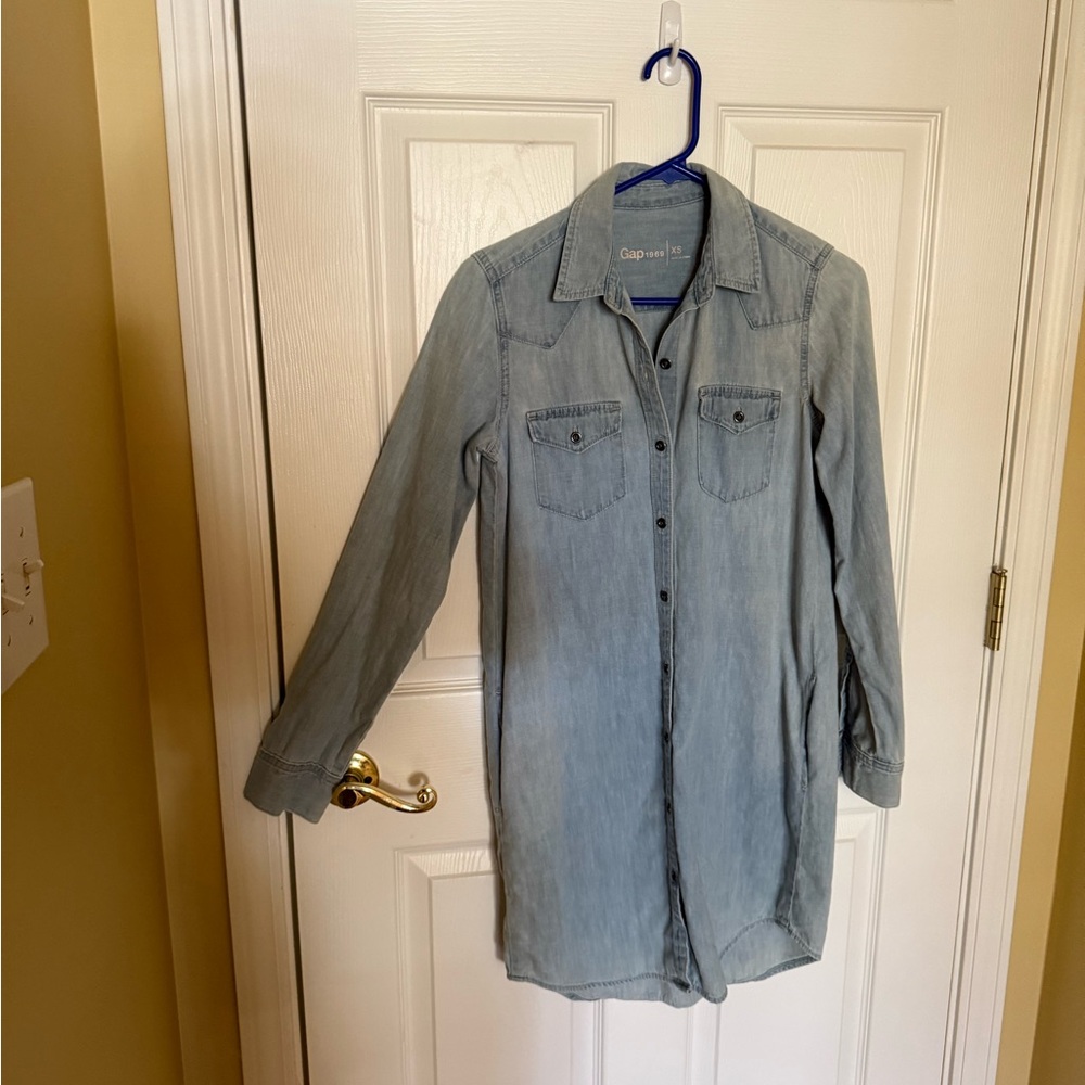 100% Cotton GAP Light Blue Denim Shirt Dress